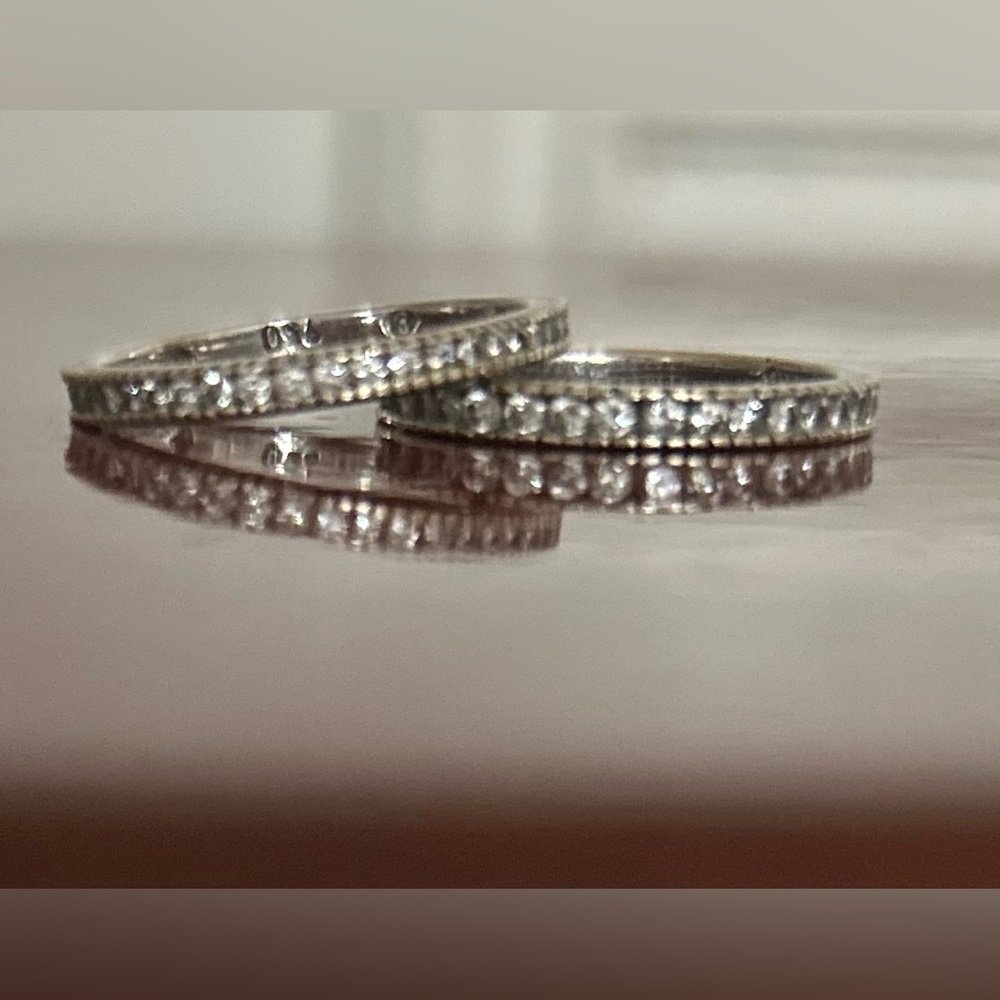 Hidalgo 18K white gold Diamond Stacking Bands/Guard Rings Size 5.5